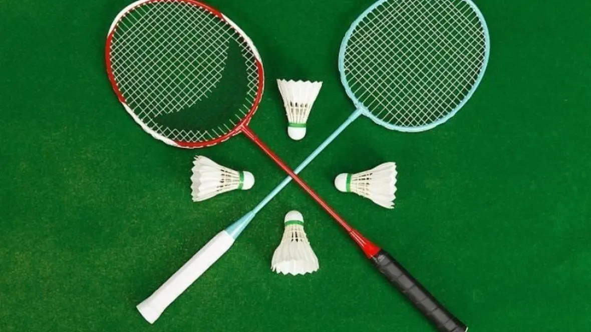 2023海露羽毛球赛：刘圣书/谭宁VS李佳馨/邓淳薰，巅峰对决，谁能问鼎？